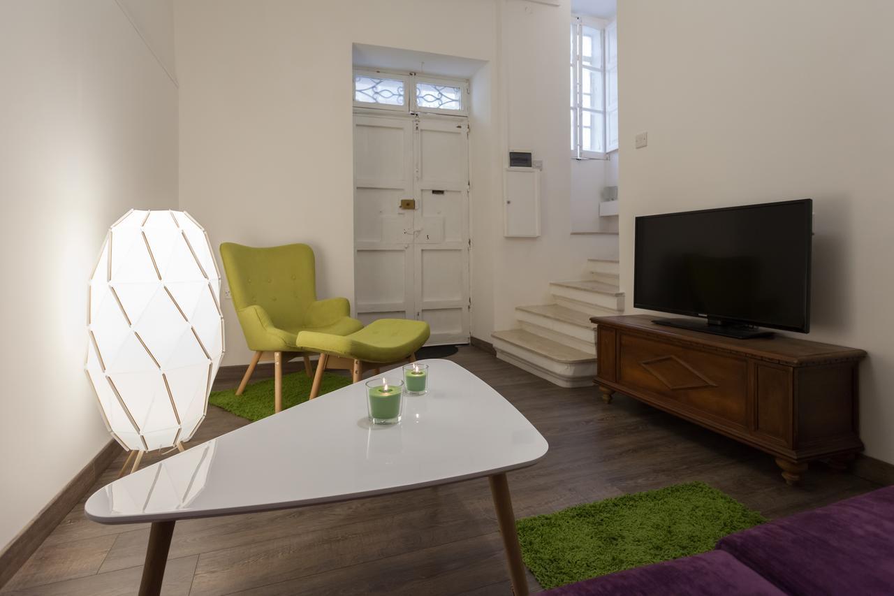 Your Apartment Il-Furjana Ngoại thất bức ảnh